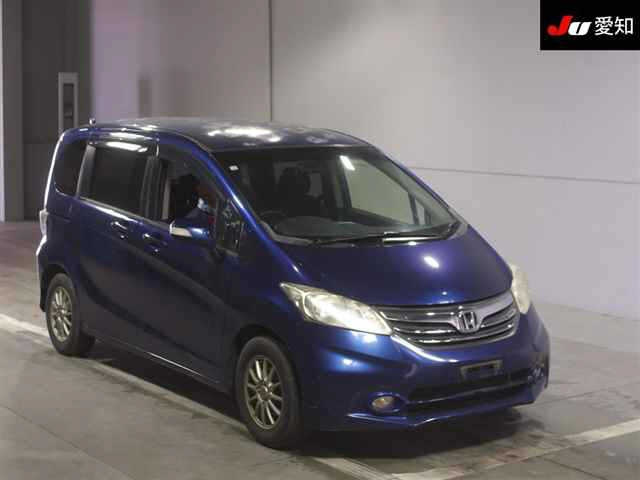 HONDA FREED 2012