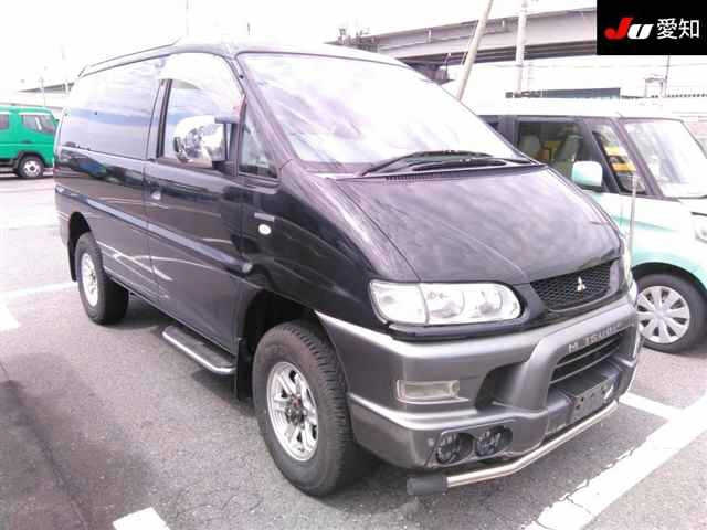 MITSUBISHI DELICA 2005