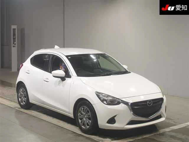 MAZDA DEMIO 2018