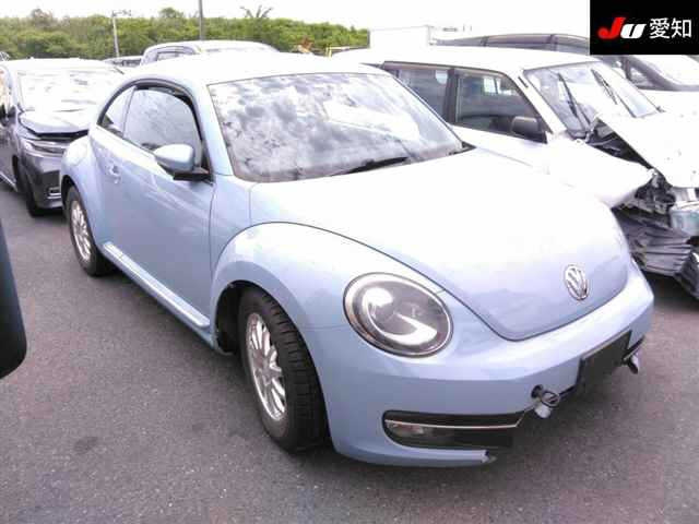 VOLKSWAGEN THE BEETLE 2013