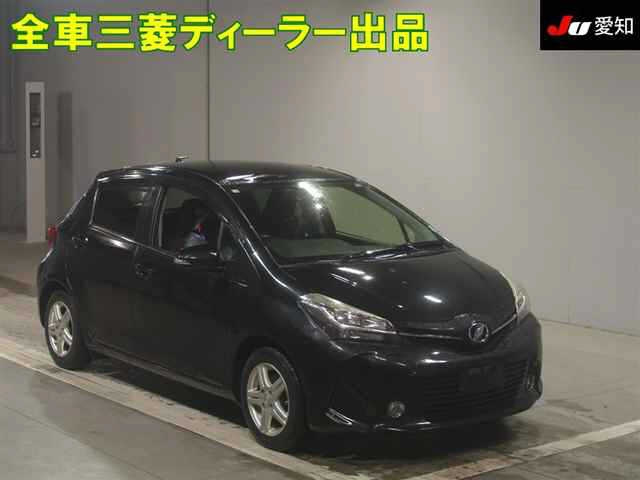 TOYOTA VITZ 2014