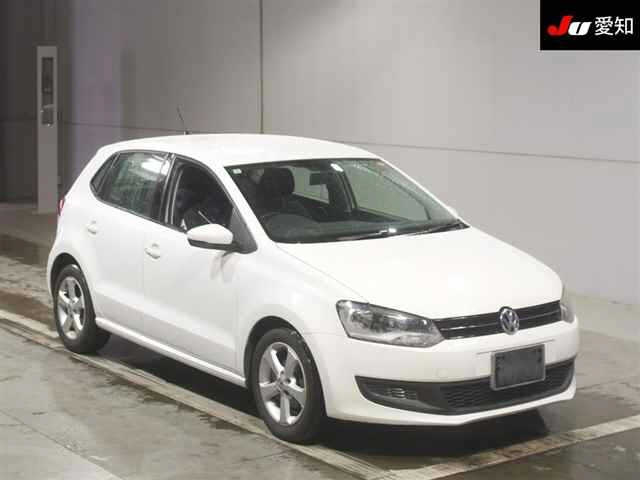 VOLKSWAGEN POLO 2012