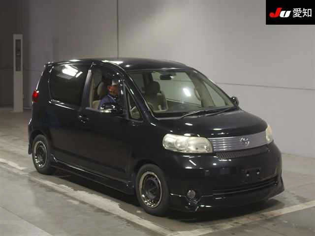 TOYOTA PORTE 2008