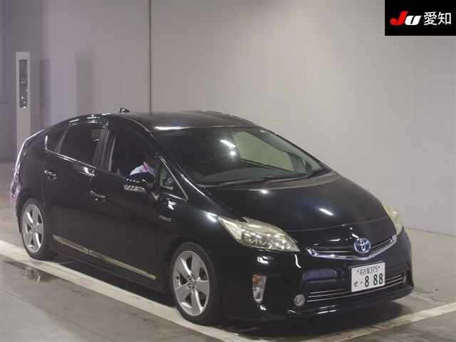 TOYOTA PRIUS 2013