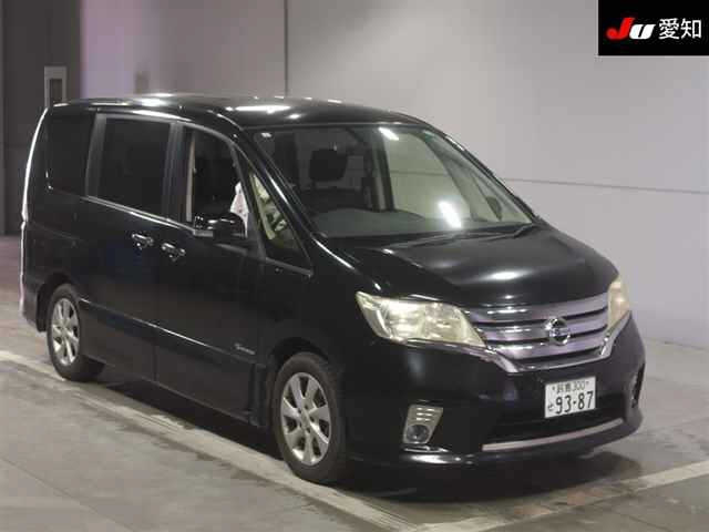 NISSAN SERENA