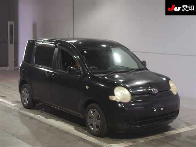 TOYOTA SIENTA 2005