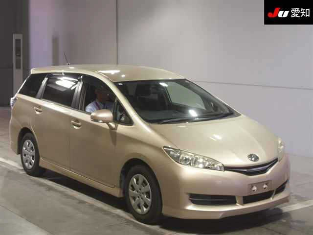 TOYOTA WISH 2012