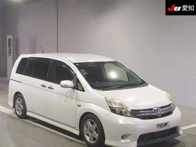 TOYOTA ISIS 2012