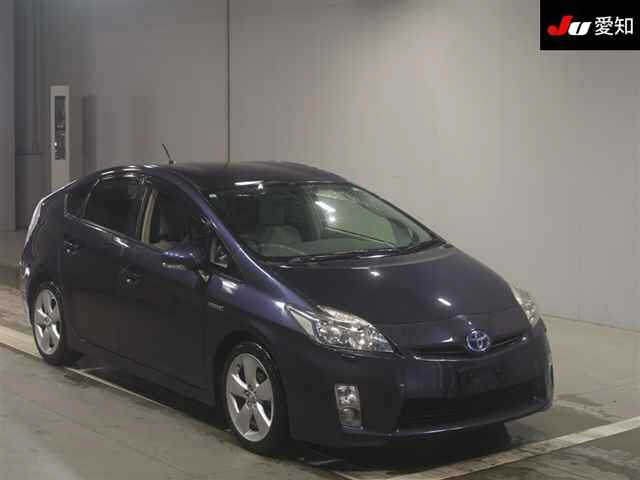 TOYOTA PRIUS 2011