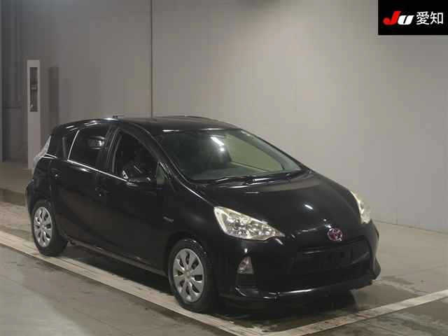 TOYOTA AQUA 2012