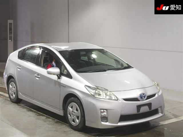 TOYOTA PRIUS 2010