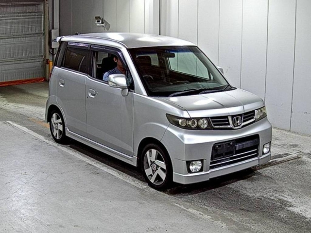 HONDA ZEST 2009