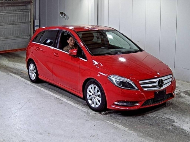MERCEDES BENZ B CLASS 2014