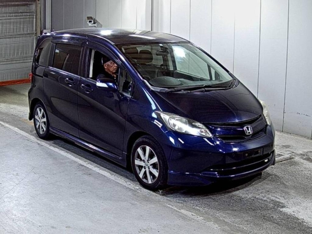 HONDA FREED 2008