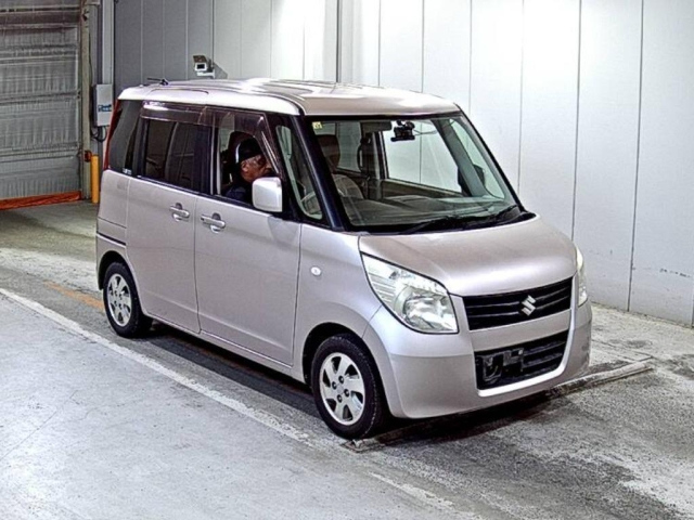 SUZUKI PALETTE 2012