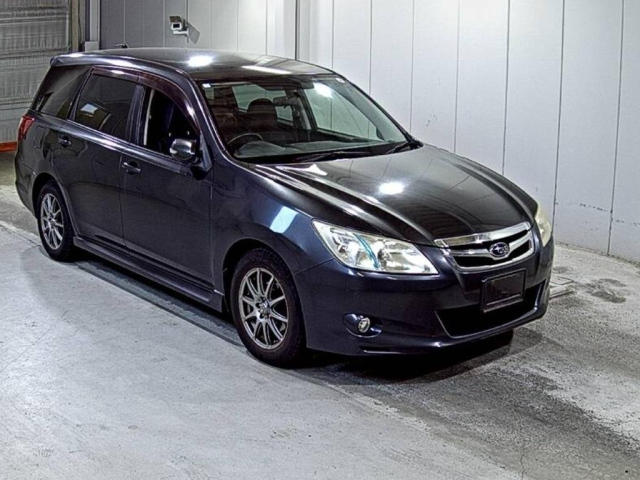 SUBARU EXIGA 2010