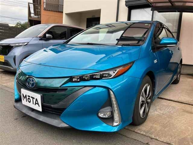 TOYOTA PRIUS PHV 2017