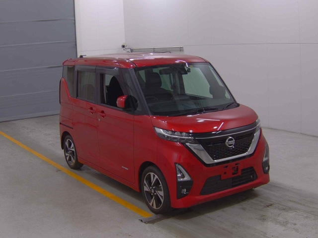 NISSAN ROOX 2022