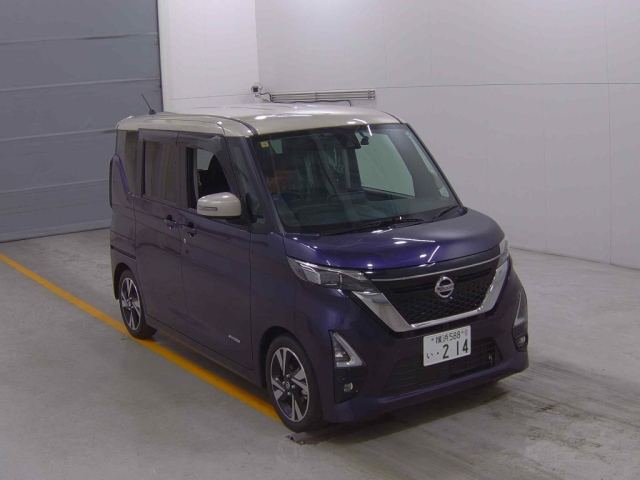 NISSAN ROOX 2020