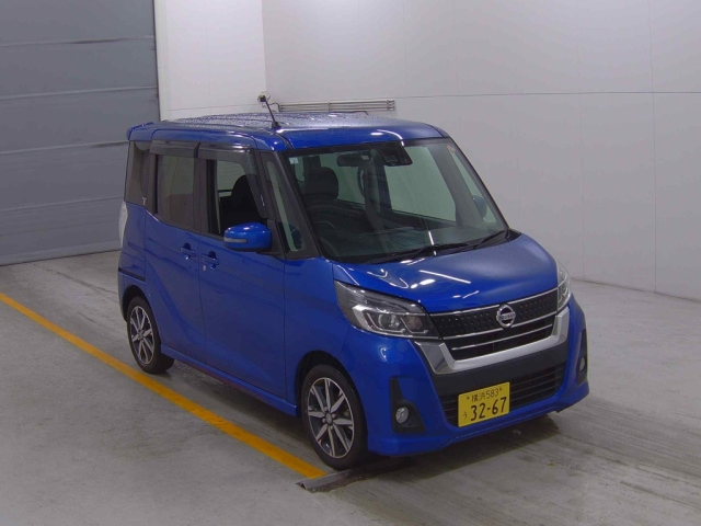 NISSAN DAYZ ROOX 2017