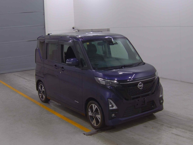 NISSAN ROOX 2020