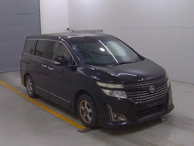 NISSAN ELGRAND 2014