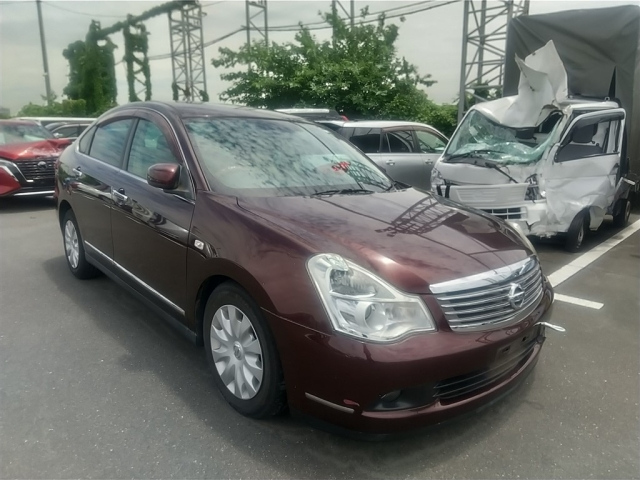 NISSAN SYLPHY 2011