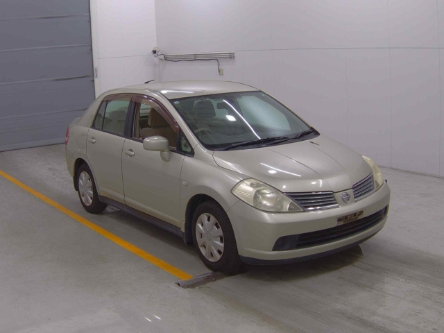 NISSAN TIIDA LATIO 2006