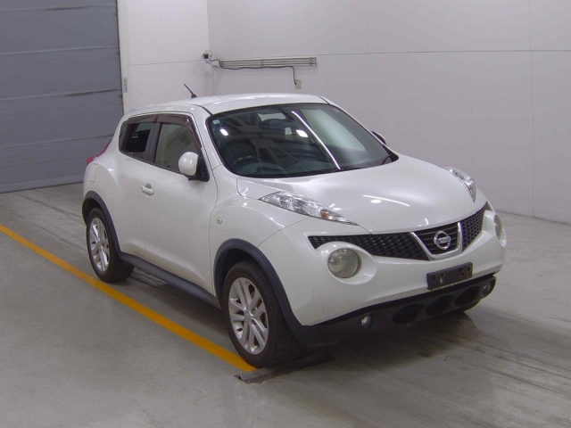 NISSAN JUKE 2012