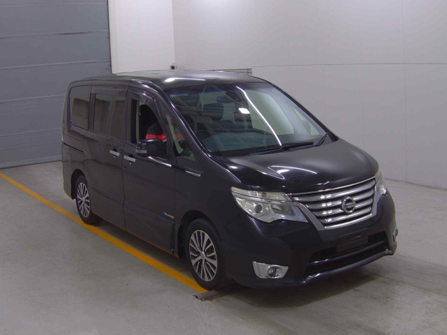 NISSAN SERENA 2014