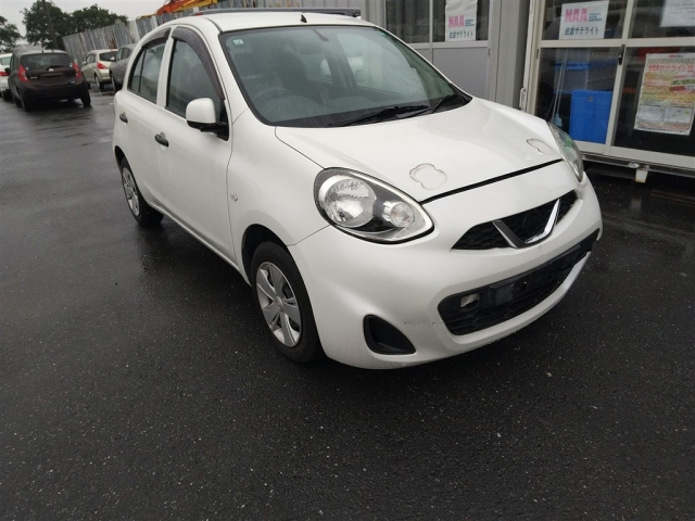 NISSAN MARCH 2017
