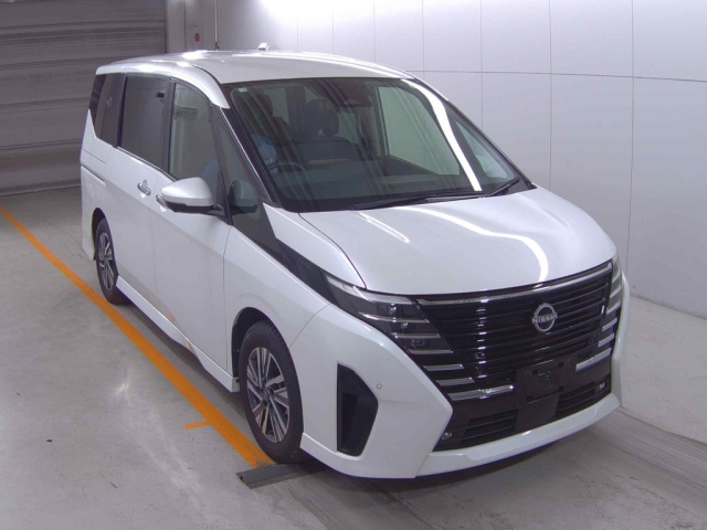NISSAN SERENA 2023