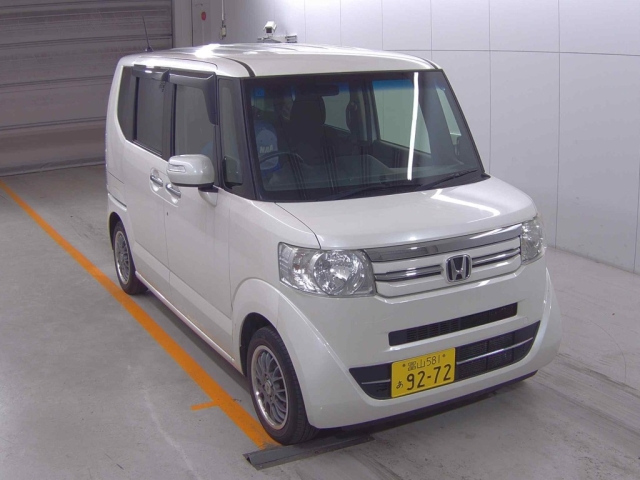 HONDA N BOX 2015