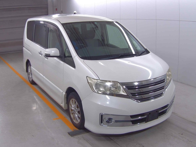 NISSAN SERENA 2012