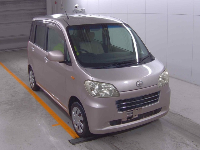 DAIHATSU TANTO EXE