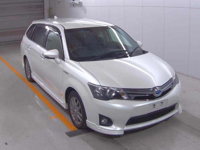 TOYOTA COROLLA FIELDER 2014