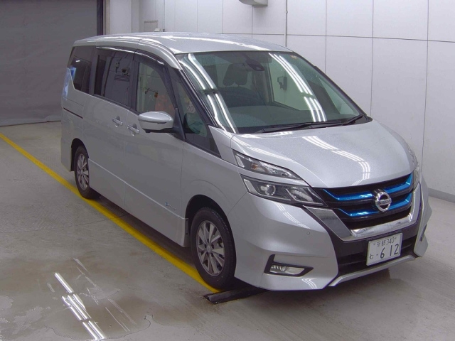 NISSAN SERENA 2019