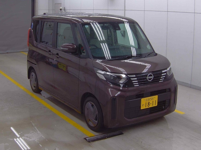 NISSAN ROOX 2024