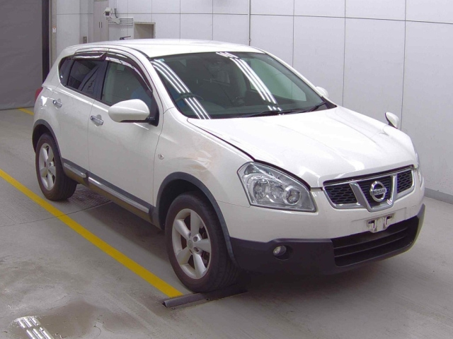 NISSAN DUALIS