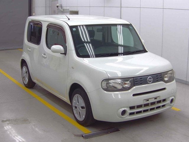 NISSAN CUBE 2010
