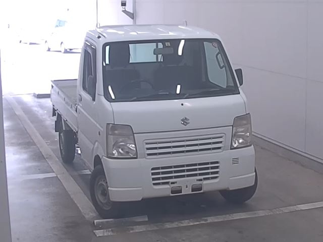 SUZUKI CARRY TRUCK