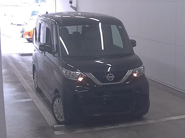 NISSAN ROOX 2020