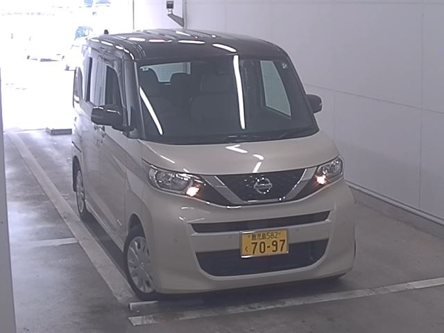 NISSAN ROOX 2021