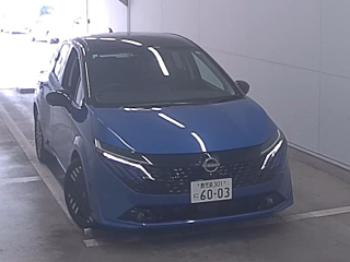 nissan aura