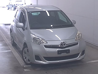 TOYOTA RACTIS 2010