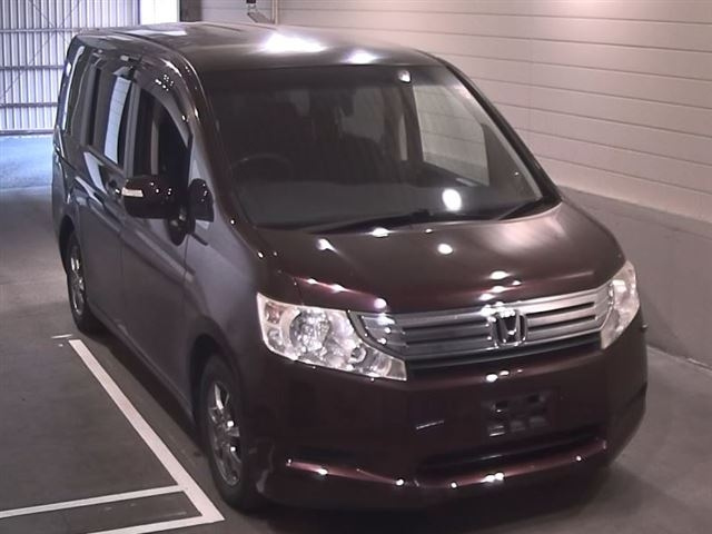 HONDA STEP WAGON 2010
