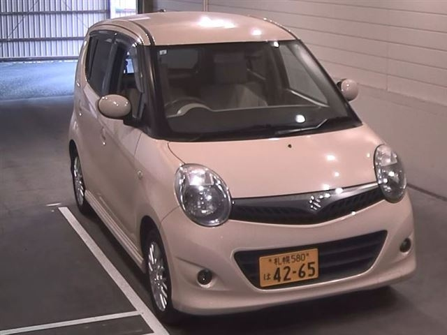SUZUKI MRWAGON 2011