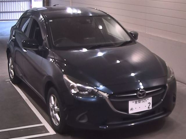 MAZDA DEMIO 2015