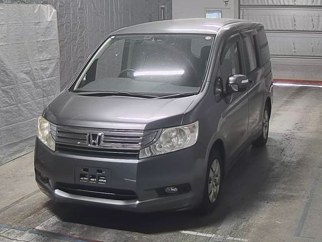 HONDA STEP WAGON 2010