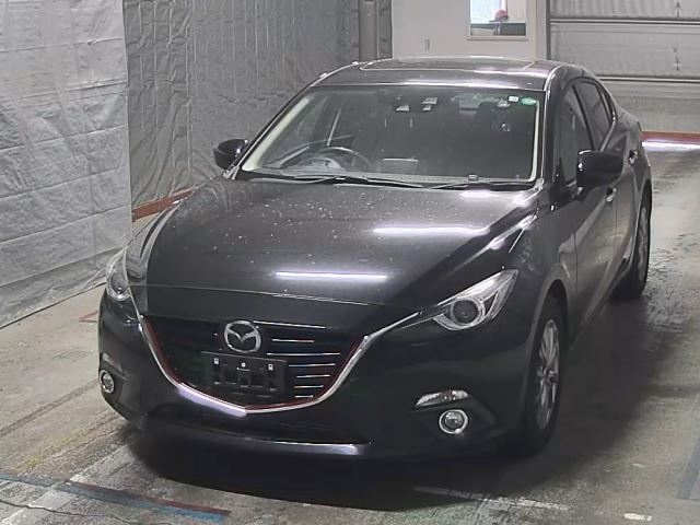 MAZDA AXELA 2016